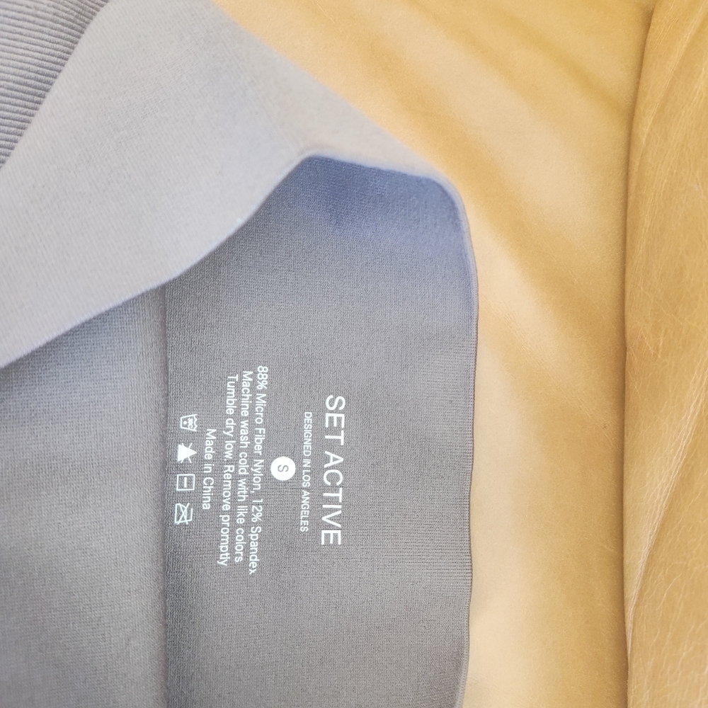 SET active set - size small - worn once